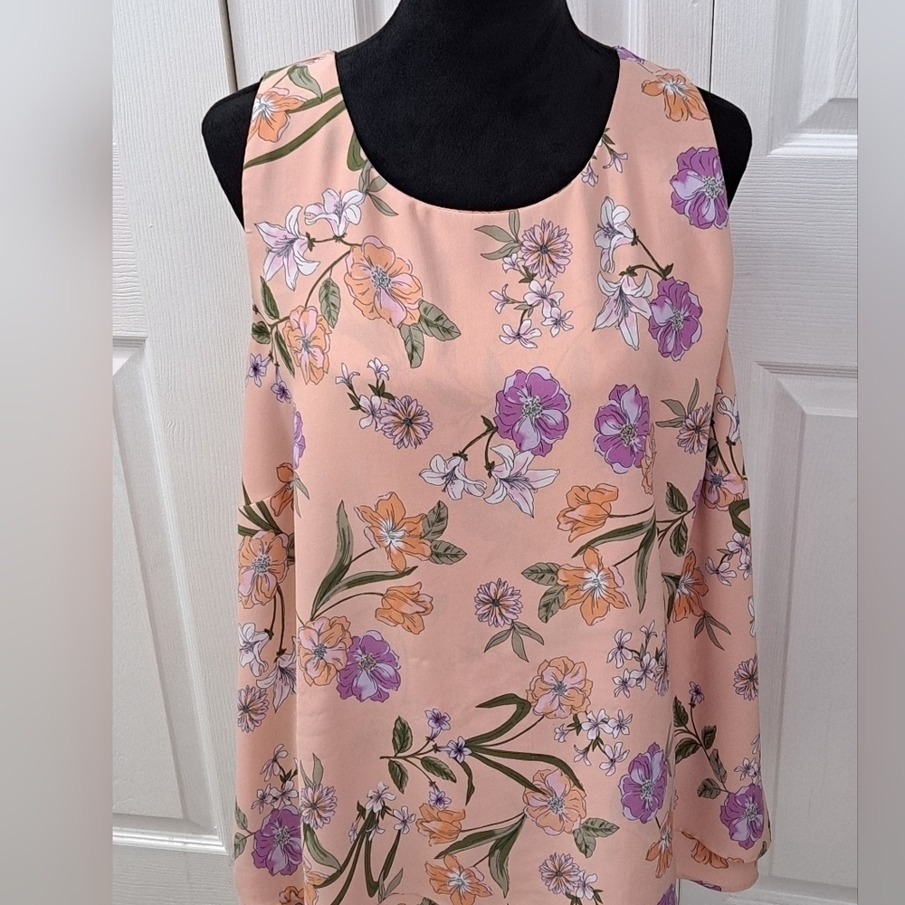 Love & Legend Pale Pink Floral Sleelveless Tunic